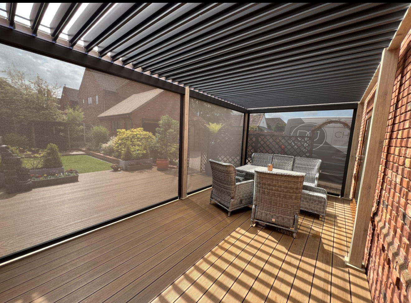 6m x 3m Wood Effect/Grey Aluminium Pergola